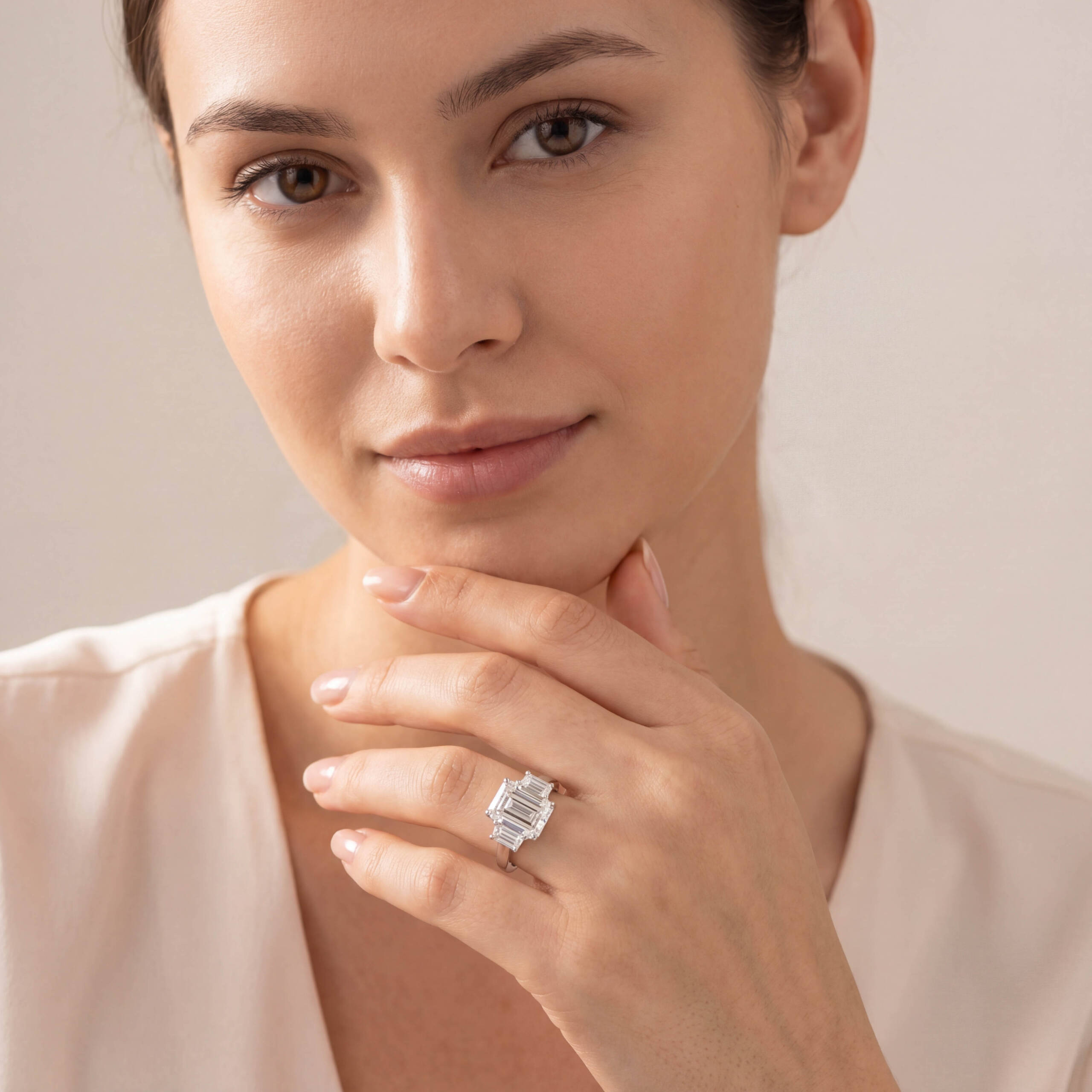 Emerald Diamond Engagement Ring in 18K White Gold (5.02ct Centre) - Image 2