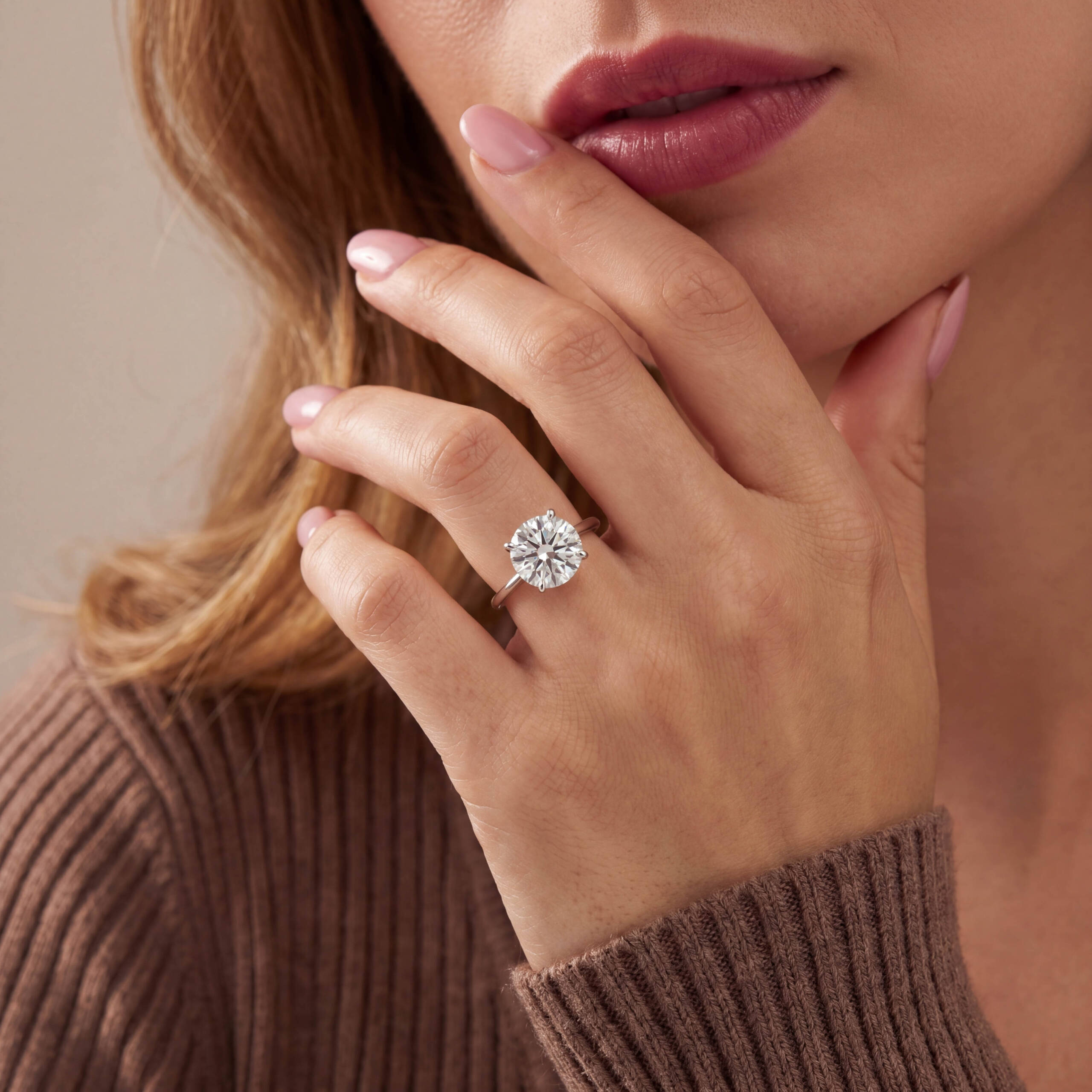 Round Brilliant Diamond Engagement Ring in 18K White Gold (4.19ct Centre) - Image 2