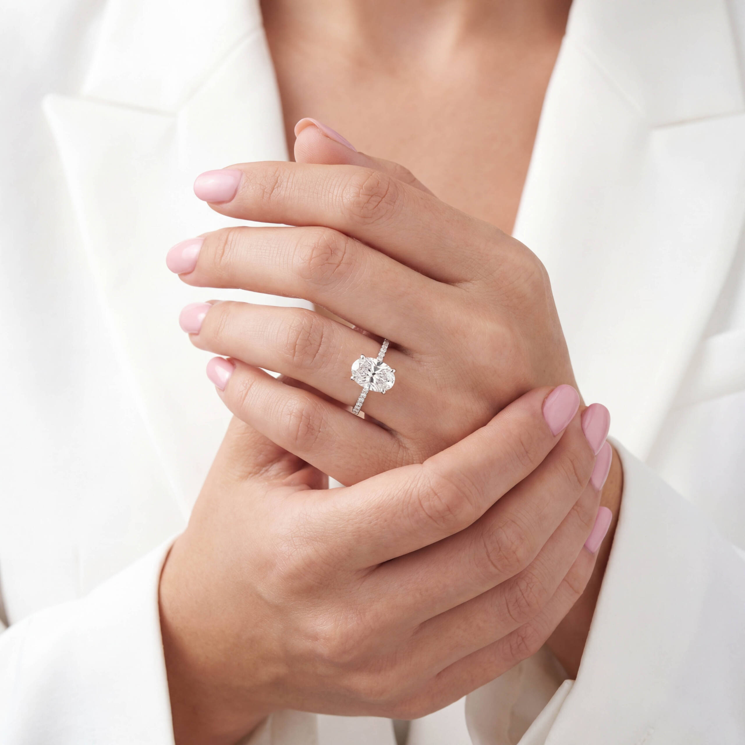 Oval Diamond Engagement Ring in 18K White Gold (1.55ct Centre) - Image 2
